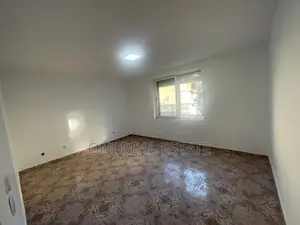 Apartment to rent Diber Str. - Medrese - 4 Martyrs Str. (Tirana - city