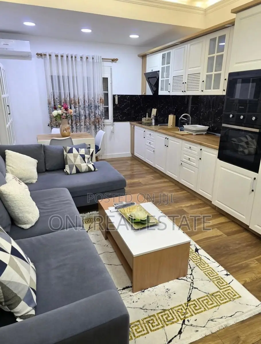 Apartment to rent Tirana - city