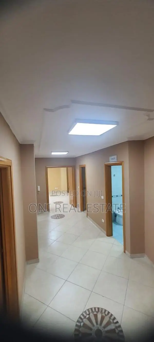 Office to rent Kavaja Str (Tirana - city)