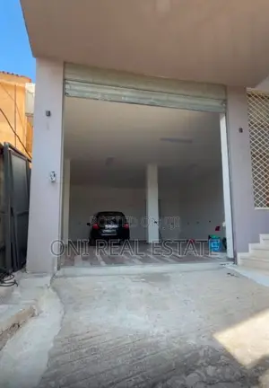 Warehouse to rent Kinostudio - Porcelani - United School (Tirana - cit