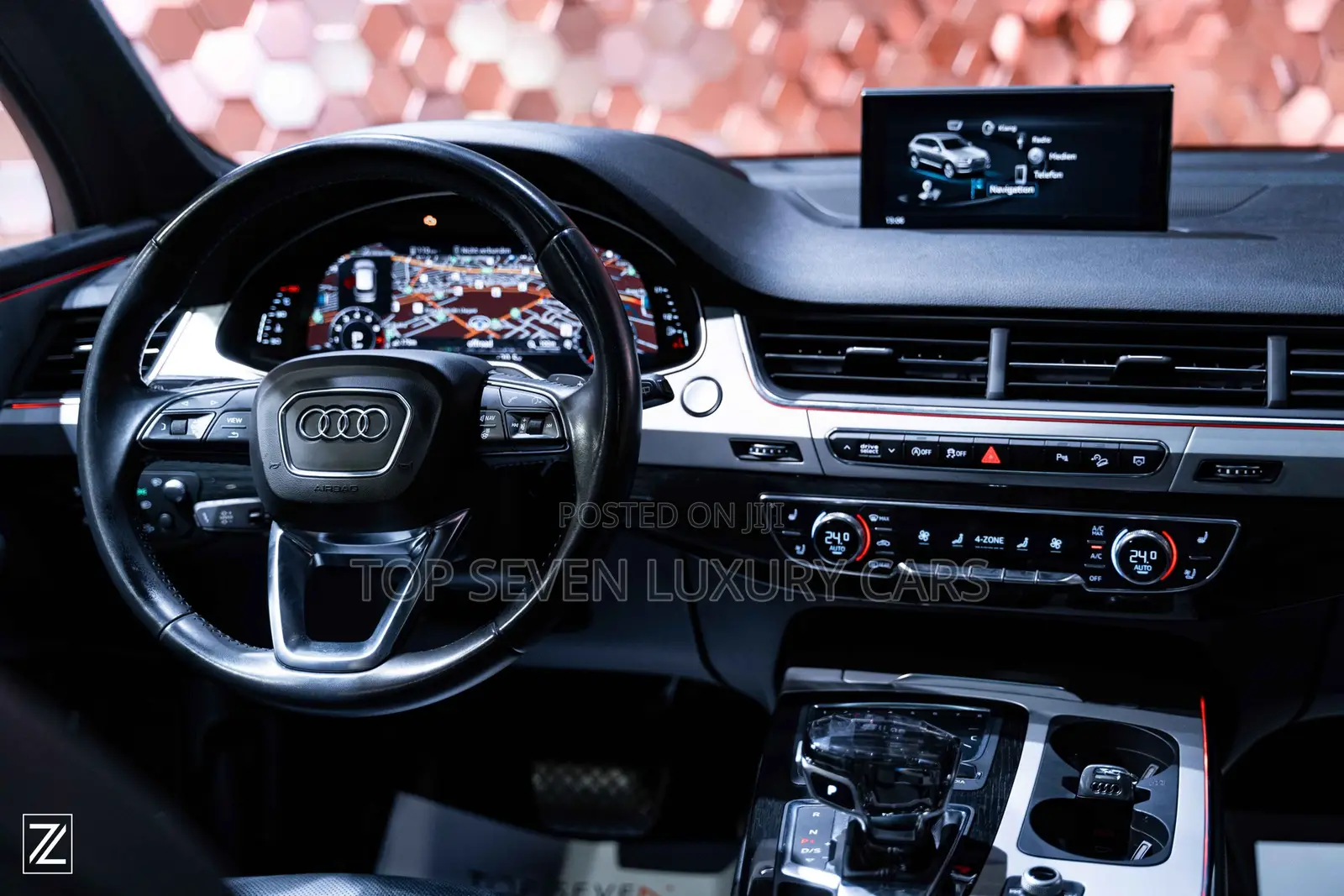 AUDI Q7 2018