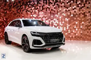 AUDI RSQ8