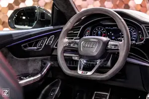 AUDI RSQ8