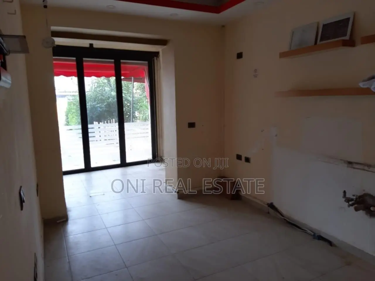 Store for sale Allias (Tirana - city)