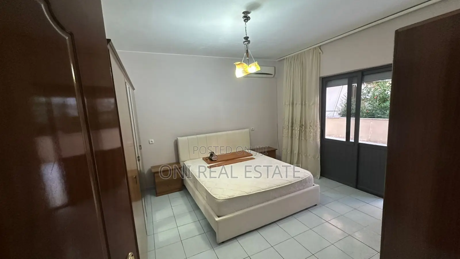 Villa for sale Fresku - Linze (Tirana - city)