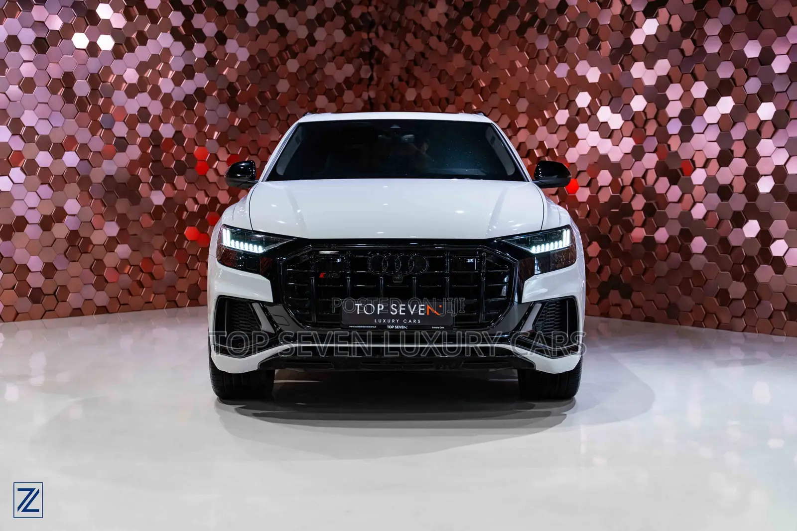 AUDI SQ8