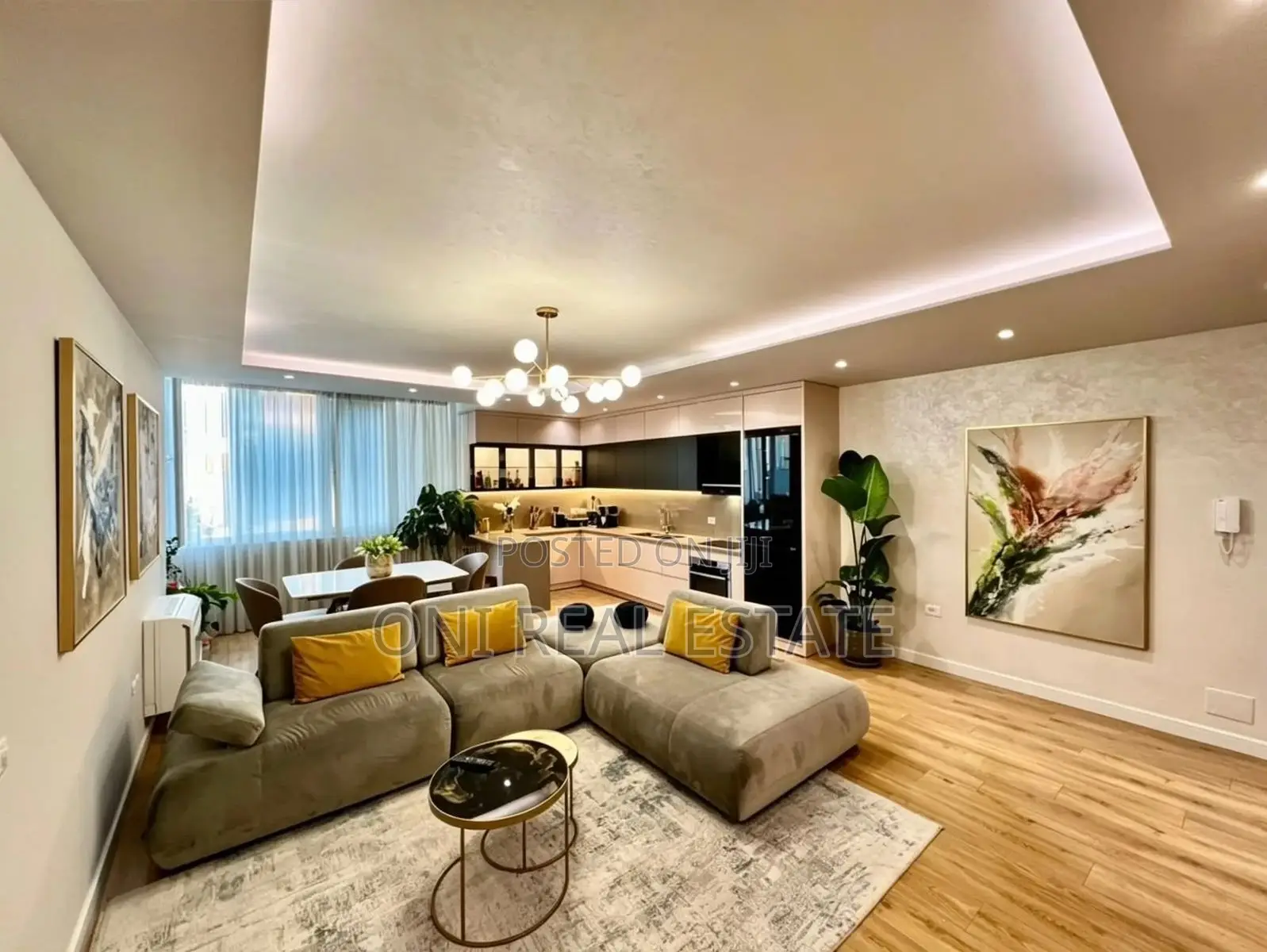 Apartment for sale Komuna e Parisit - Kristal Center (Tirana - city)