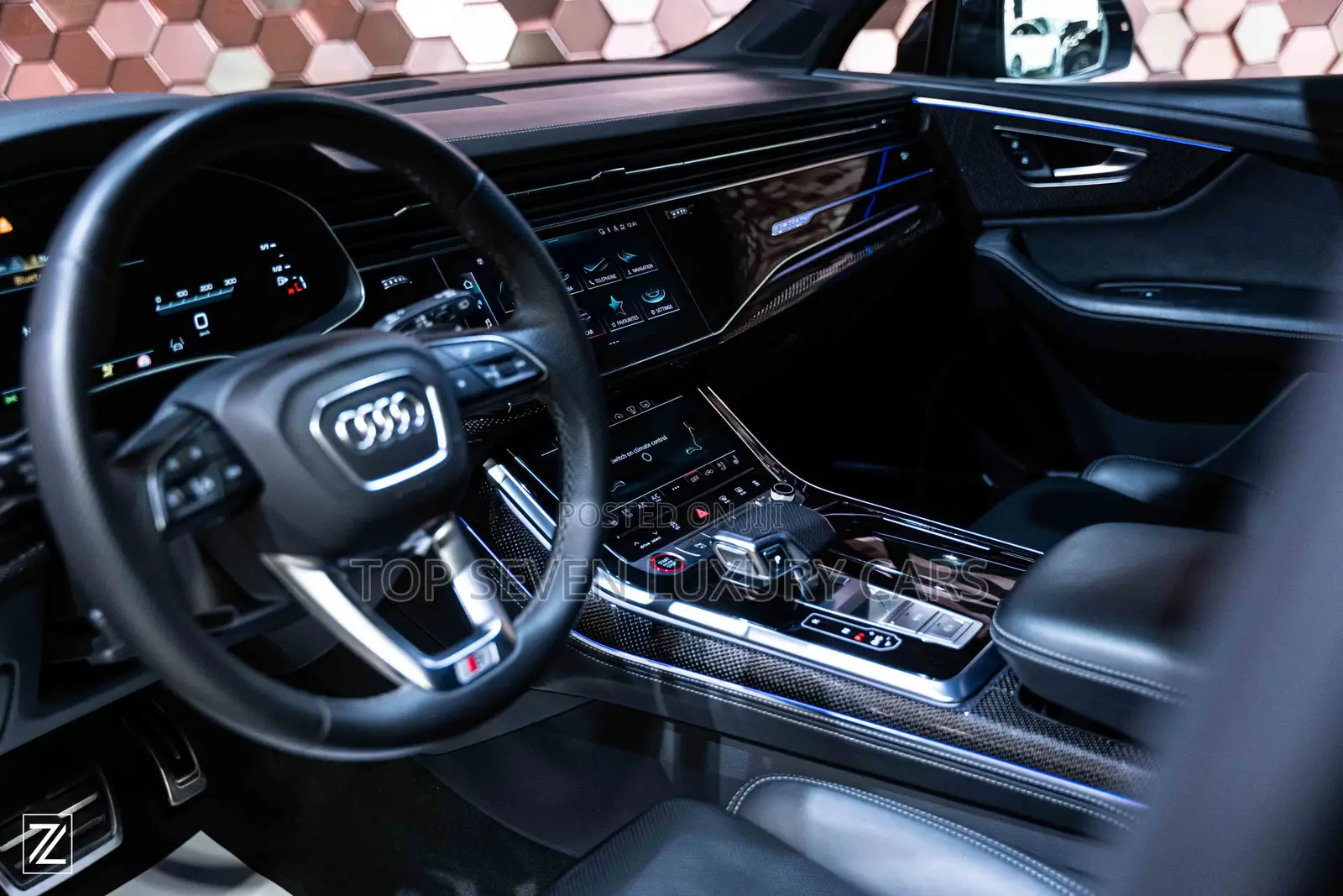 AUDI SQ7
