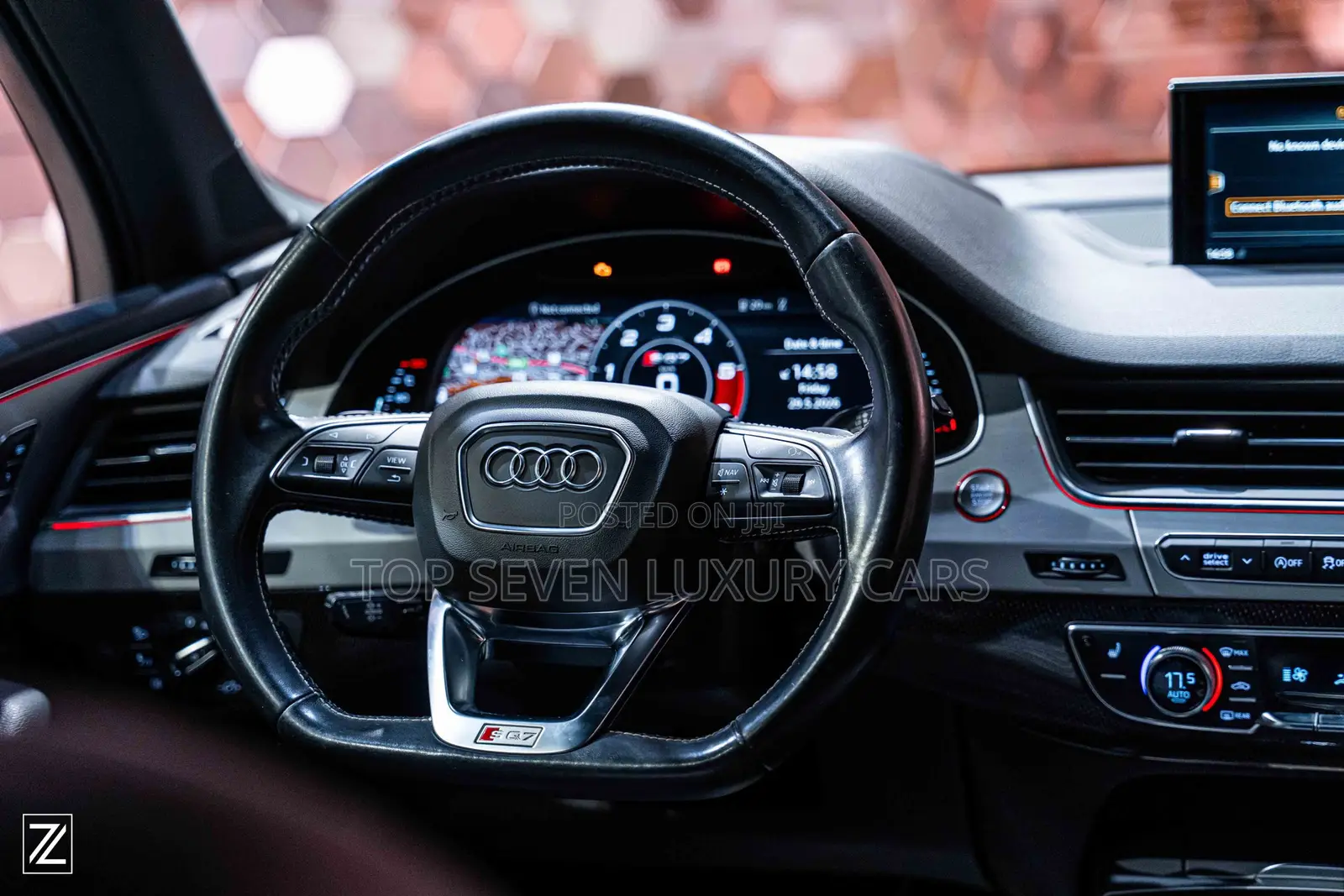 AUDI SQ7