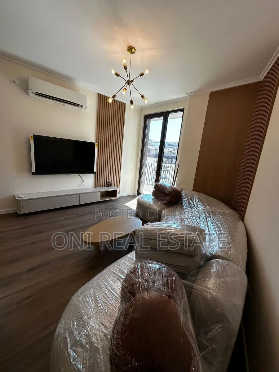 Apartment to rent Komuna e Parisit - Kristal Center (Tirana - city)