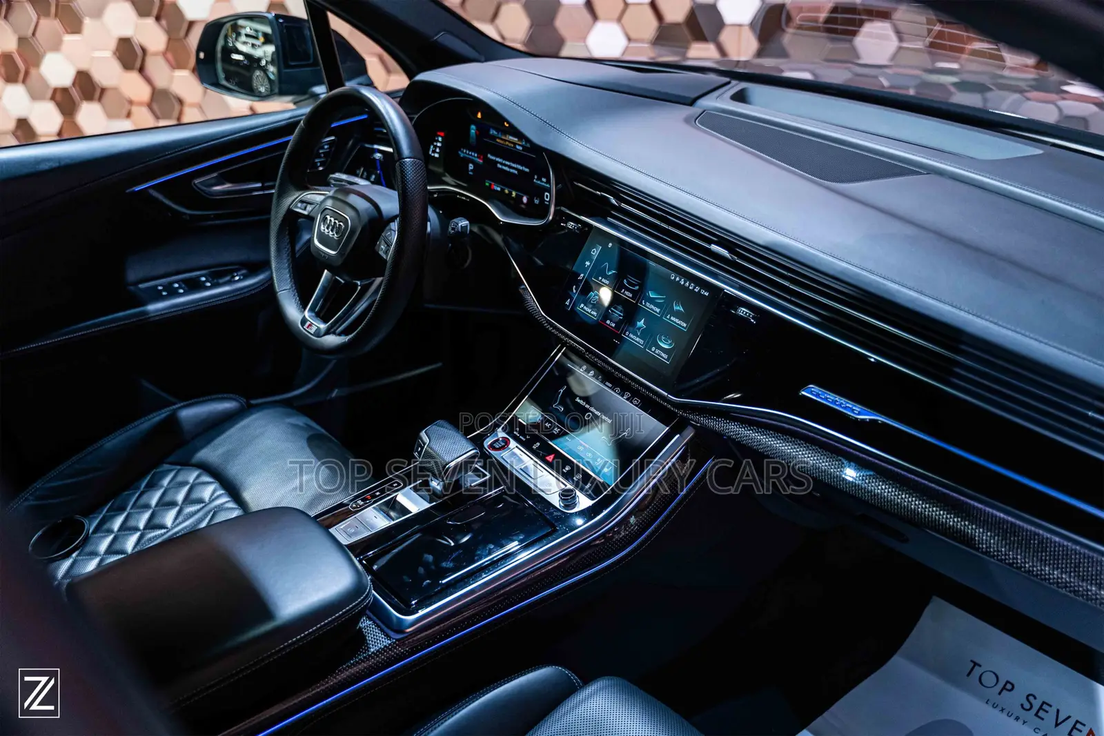 AUDI SQ7