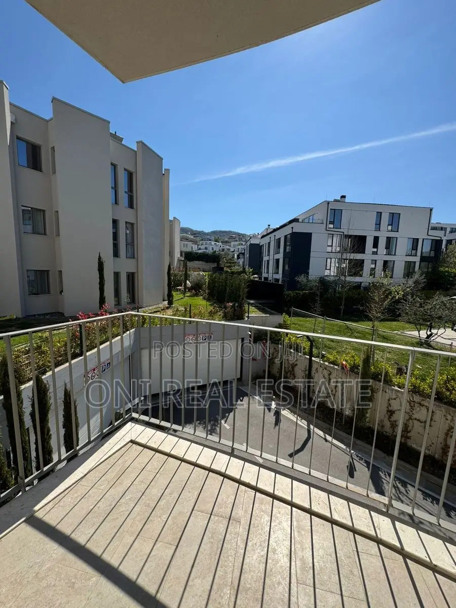 Apartment for sale Dry Lake - Botanical Garden - Zoo (Tirana - city)