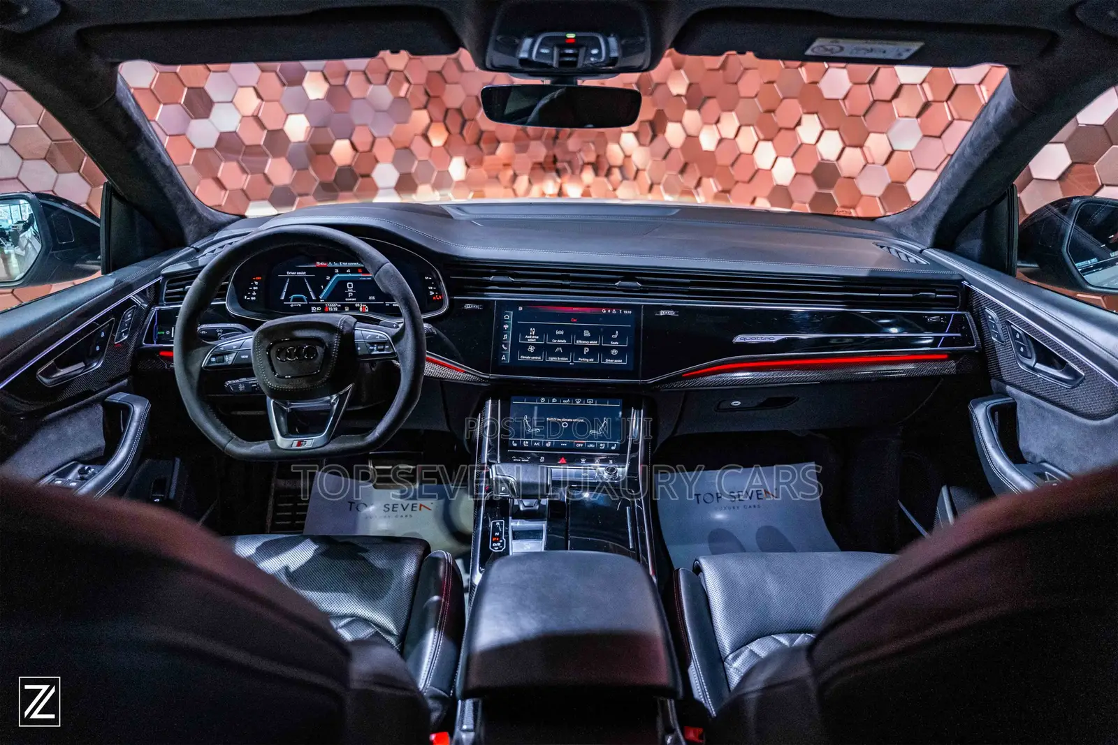 AUDI SQ8