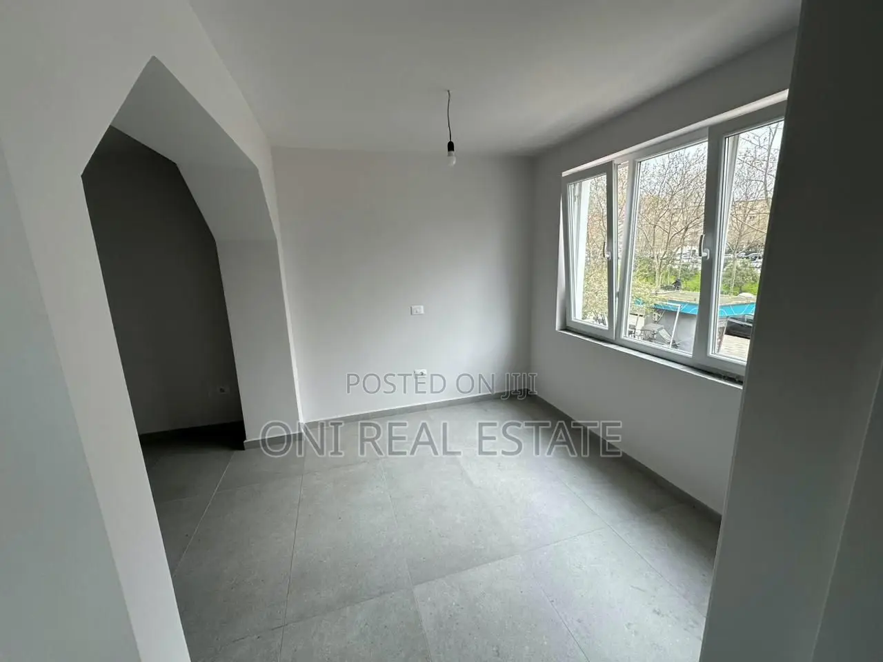Office to rent Brryli - Xhamlliku (Tirana - city)