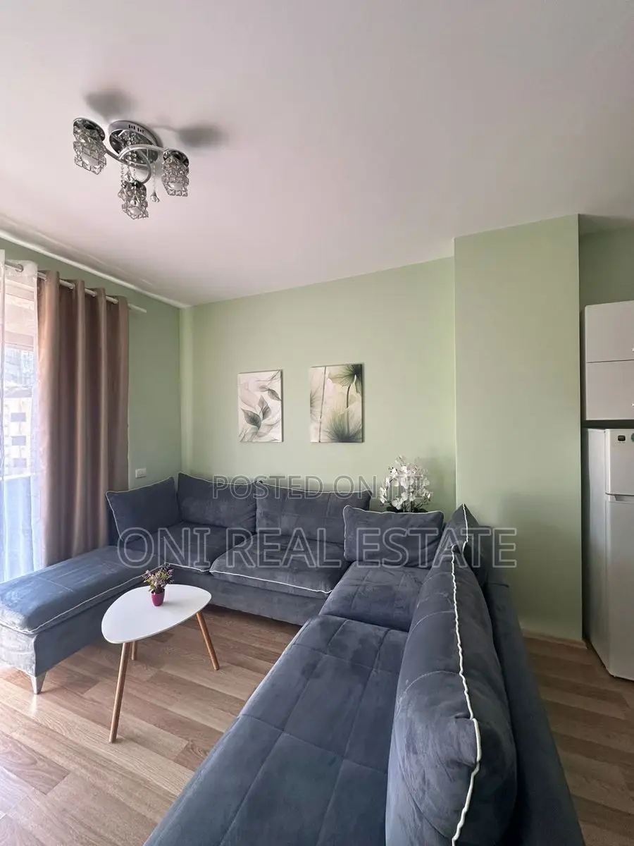 Apartment to rent Center (Tirana - city)