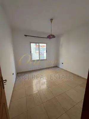 Office to rent Komuna e Parisit - Kristal Center (Tirana - city)