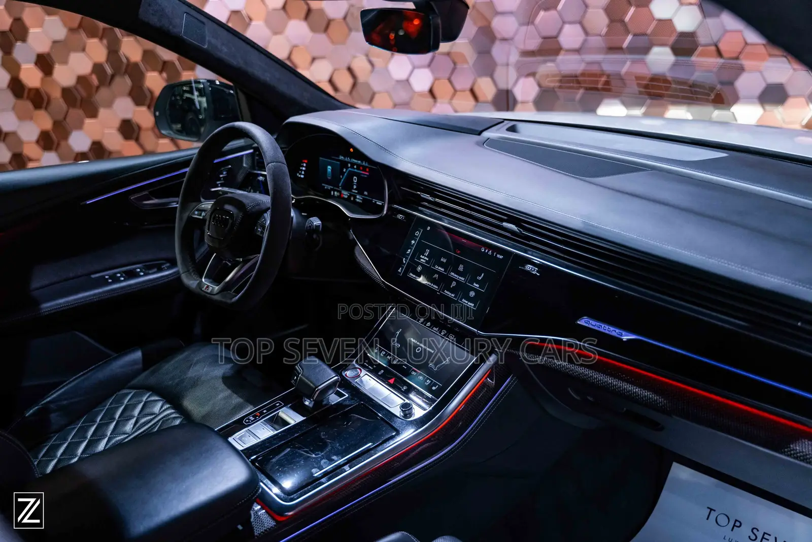 AUDI SQ8
