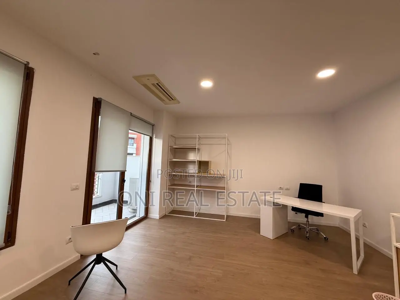 Office to rent Kavaja Str. - 21 Dhjetori (Tirana - city)