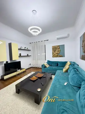 Apartment to rent Center (Tirana - city)
