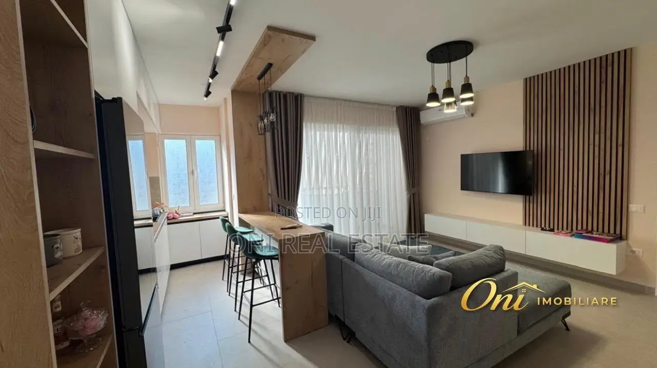 Apartment to rent Myslym Shyri Str. (Tirana - city)