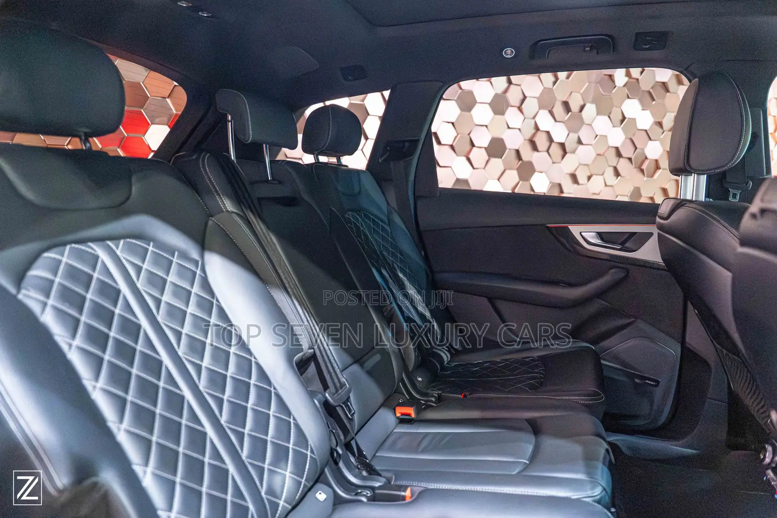 AUDI SQ7