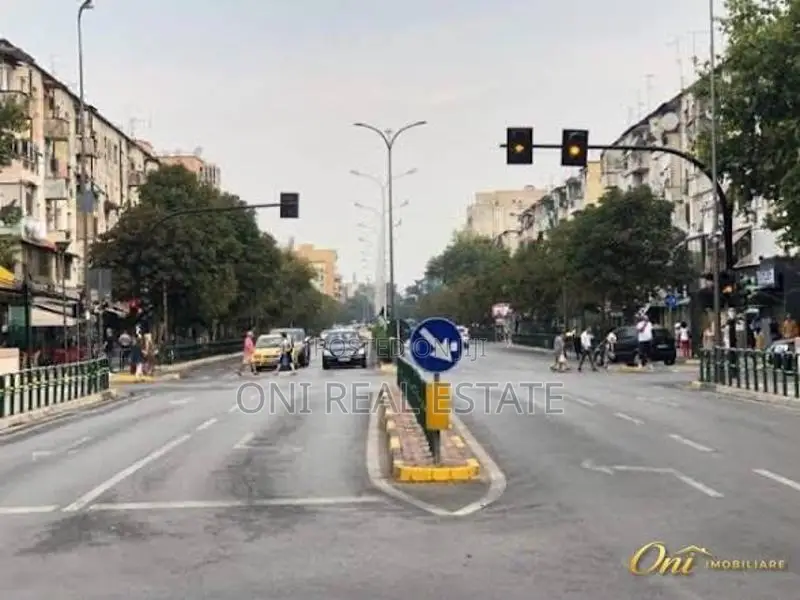 Store to rent Vasil Shanto - KESH (Tirana - city)