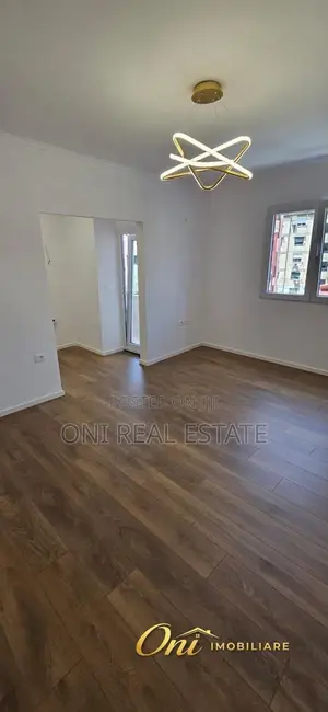 Apartment for sale Ndre Mjeda Str. - Frosina Plaku Str. (Tirana - city