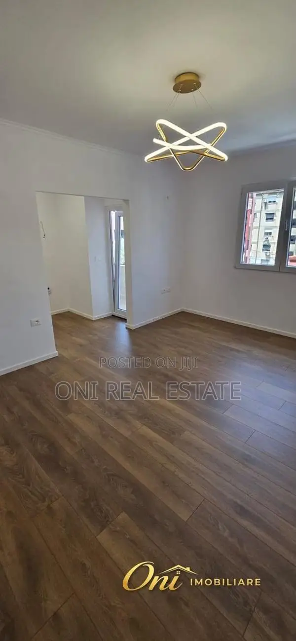 Apartment for sale Ndre Mjeda Str. - Frosina Plaku Str. (Tirana - city