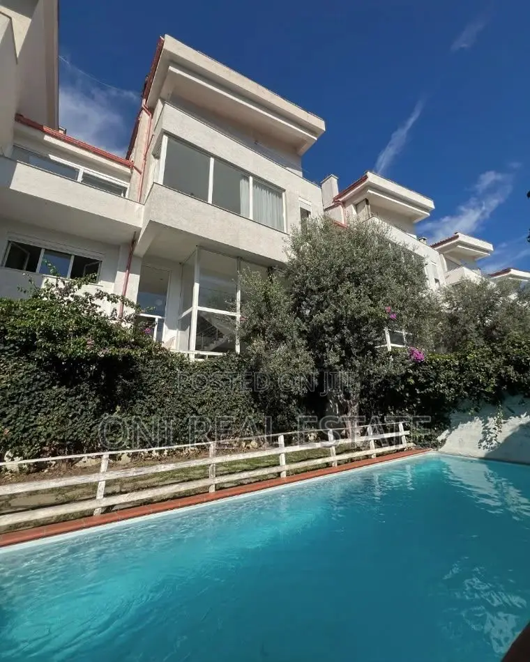 Villa to rent Kodra e Diellit (Tirana - city)