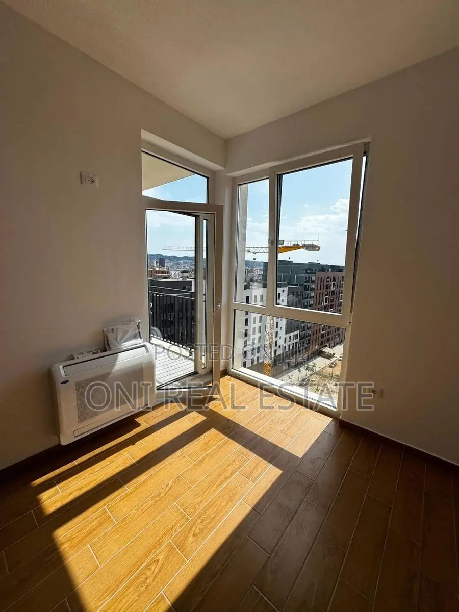 Office to rent Train Station - New Boulevard - Brrake (Tirana - city)