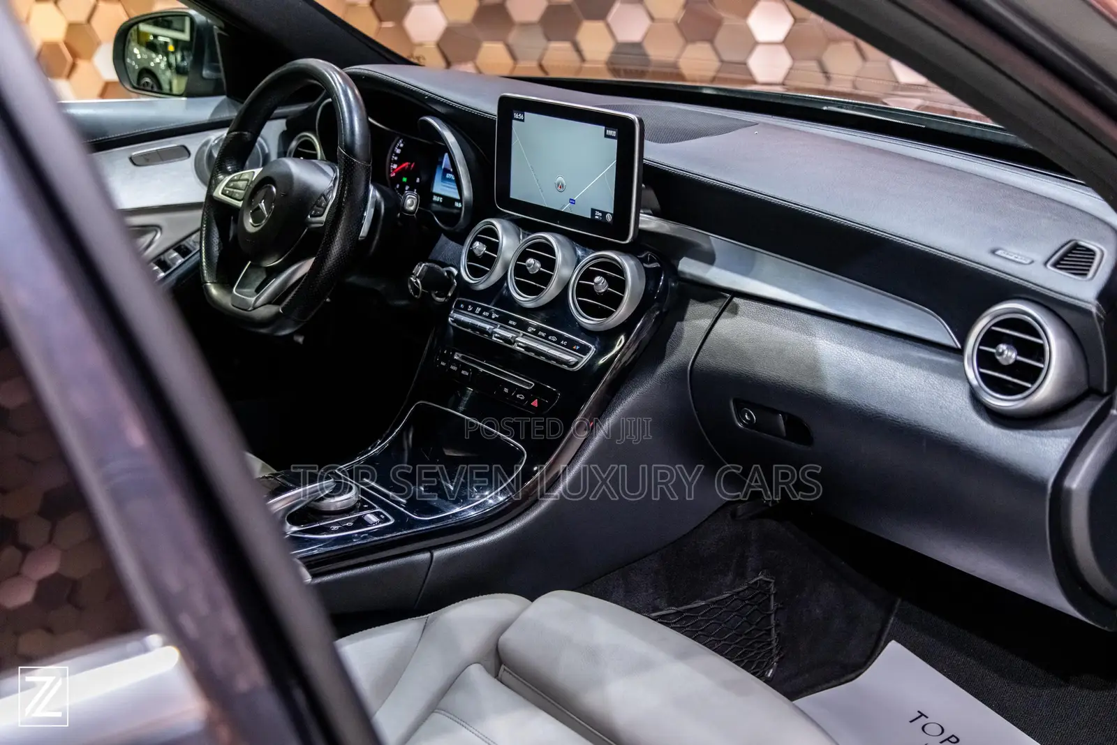 MERCEDES BENZ C CLASS