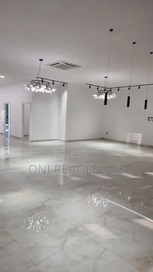 Office to rent Diber Str. - Medrese - 4 Martyrs Str. (Tirana - city)