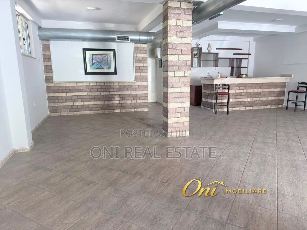 Store to rent Train Station - New Boulevard - Brrake (Tirana - city)