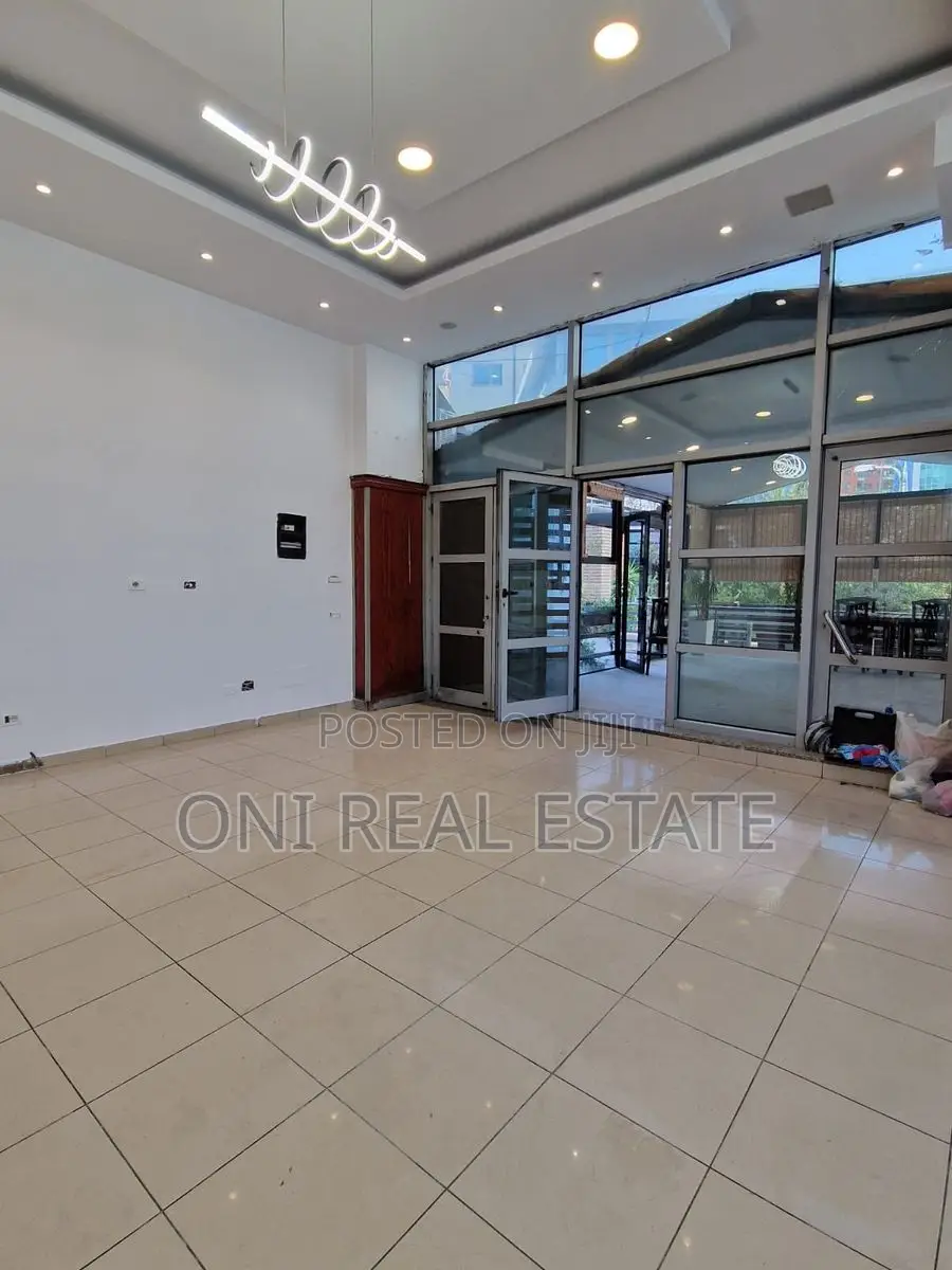 Office to rent Zogu i Zi (Tirana - city)
