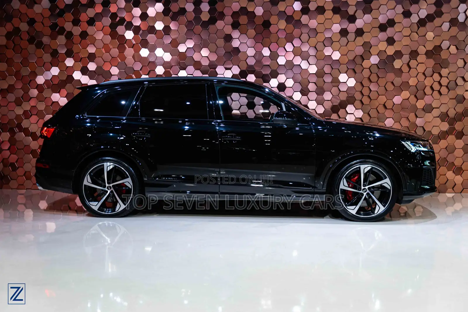 AUDI SQ7