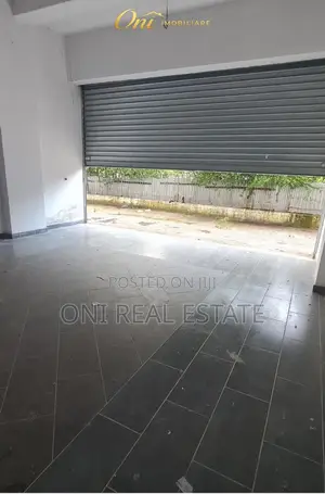 Store to rent Astiri - Unaza e Re (Tirana - city)