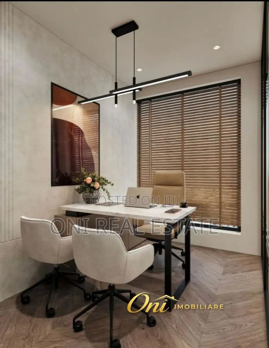Office to rent Barrikadave Str. - King Zog I Blvd. - Maternity Hospita