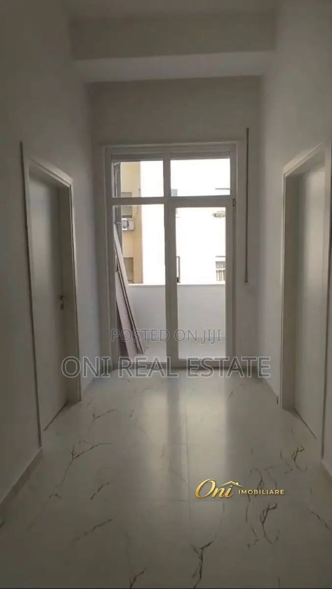 Office to rent Durres Str. - Bogdaneve Str. (Tirana - city)