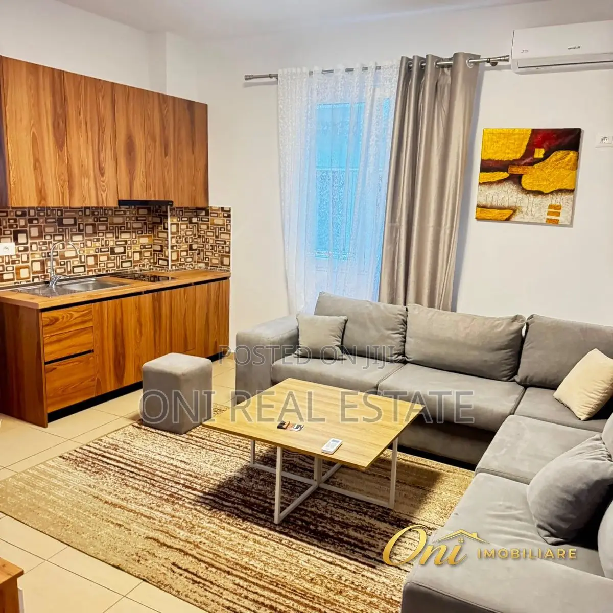 Apartment to rent 5 Maji Str. - Siri Kodra - Durresi Restaurant (Tiran