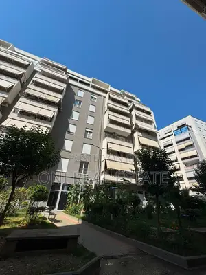 Apartment for sale Komuna e Parisit - Kristal Center (Tirana - city)