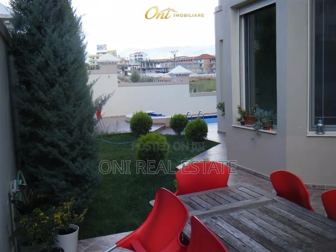 Villa for sale Elbasan Str. - Lake Park (Tirana - city)