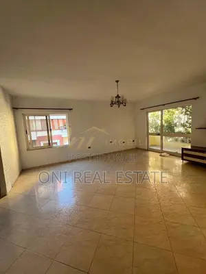 Office to rent Komuna e Parisit - Kristal Center (Tirana - city)