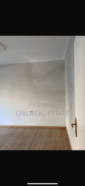 Office to rent Kavaja Str. - 21 Dhjetori (Tirana - city)