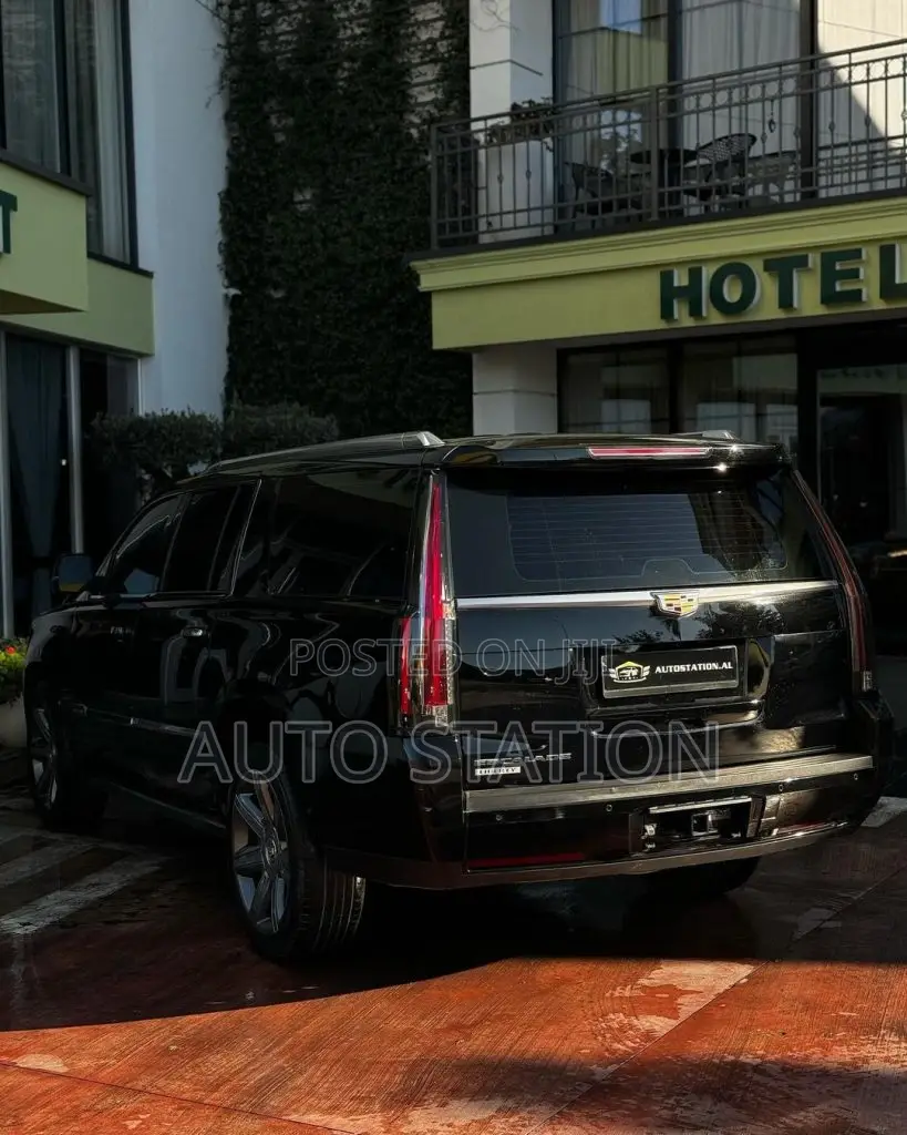 CADILLAC ESCALADE LIBERTY