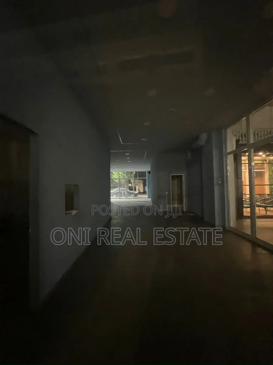 Store to rent Kamza City