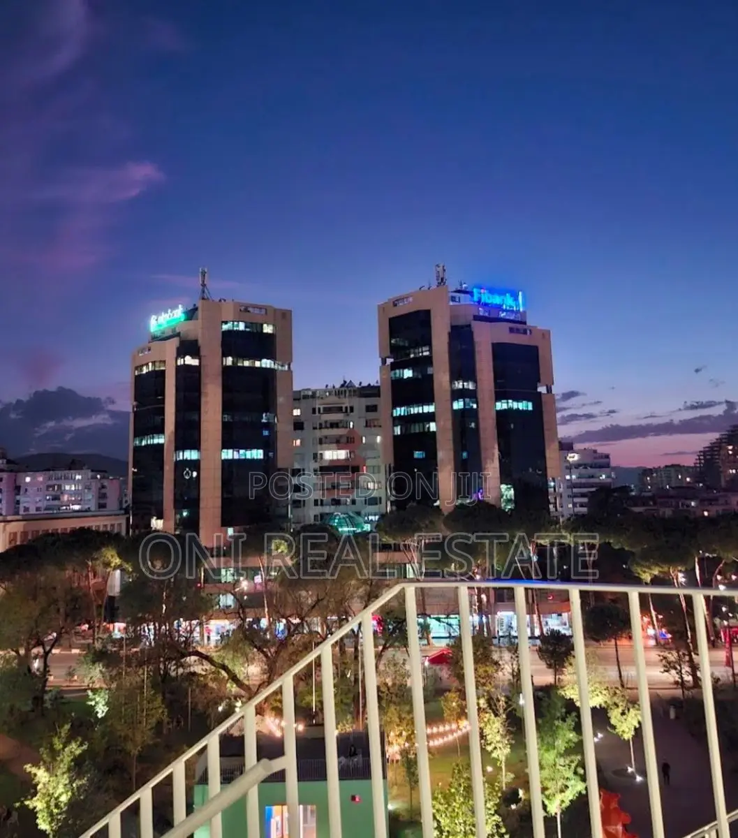 Office to rent Bajram Curri Blvd. - Twin Towers - ETC (Tirana - city)