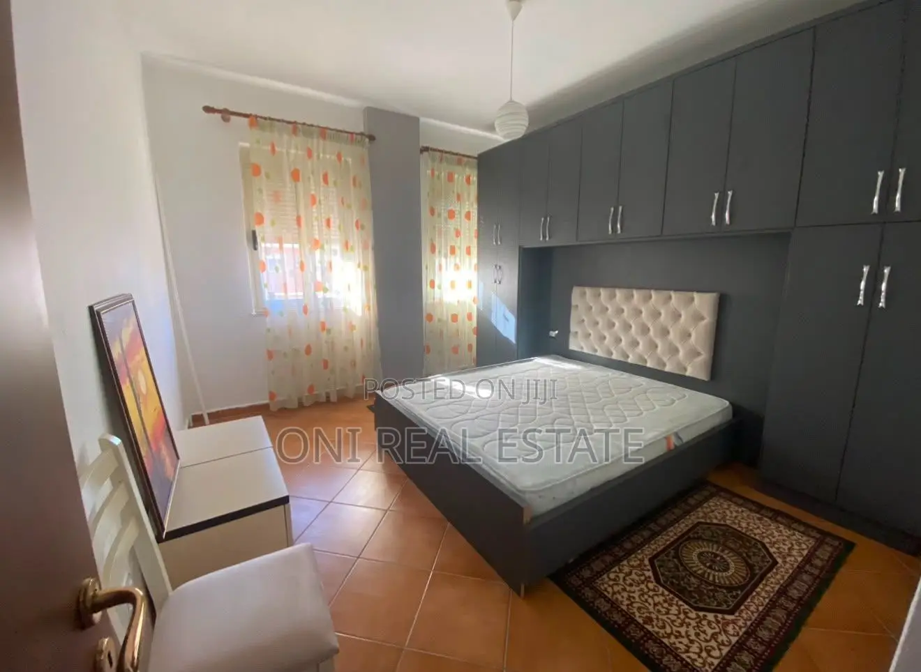 Apartment to rent Komuna e Parisit - Kristal Center (Tirana - city)