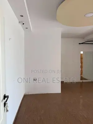 Store to rent Astiri - Unaza e Re (Tirana - city)