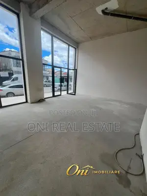 Store to rent Train Station - New Boulevard - Brrake (Tirana - city)