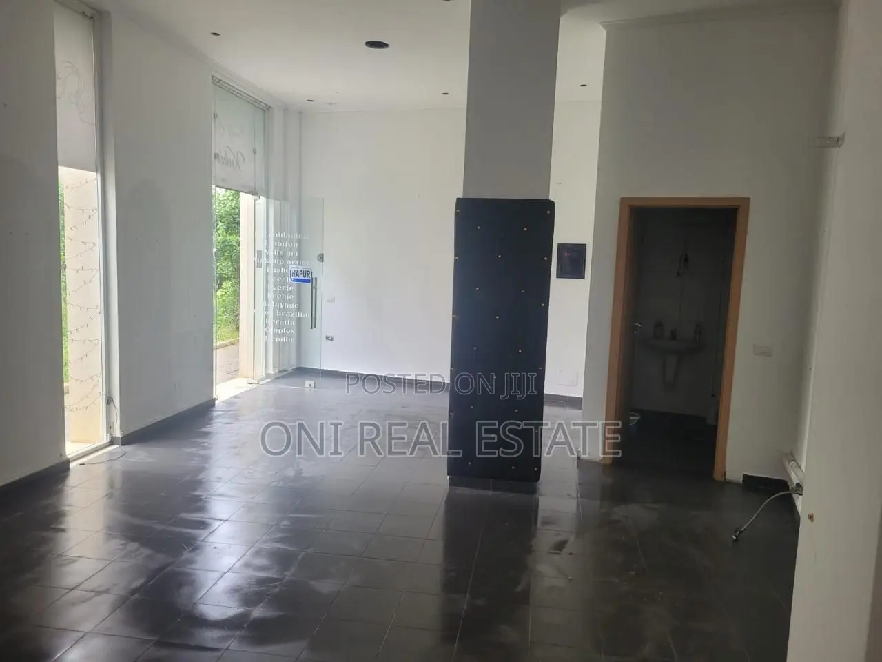 Store to rent Kavaja Str. - 21 Dhjetori (Tirana - city)